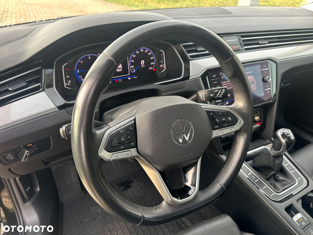 Volkswagen Passat ver-2-0-tdi-bluemotion-technology-highline - 8