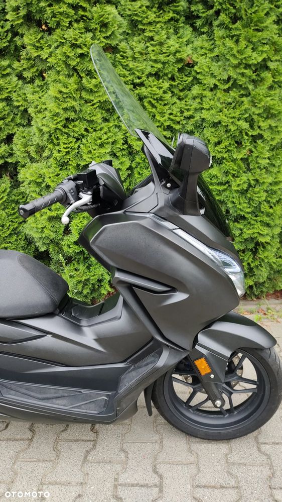 Honda NSS - 11