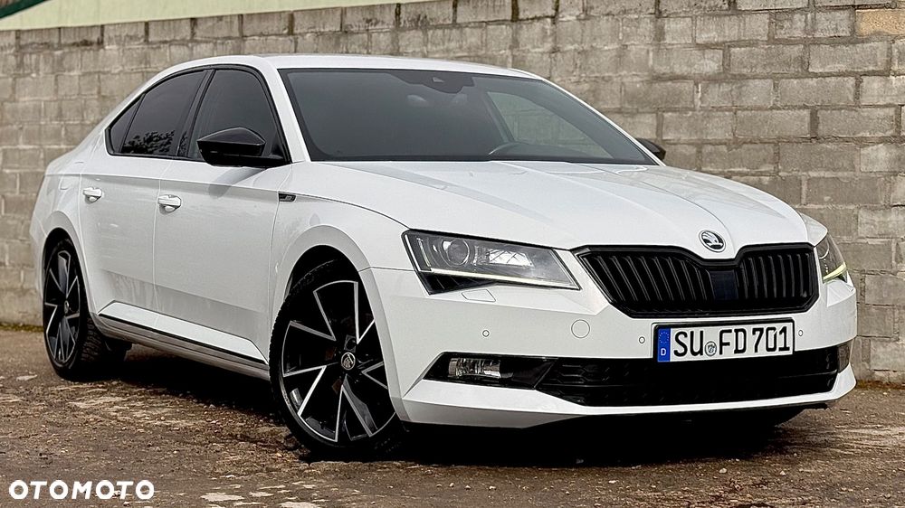 Skoda Superb 2.0 TDI DSG Sportline - 25
