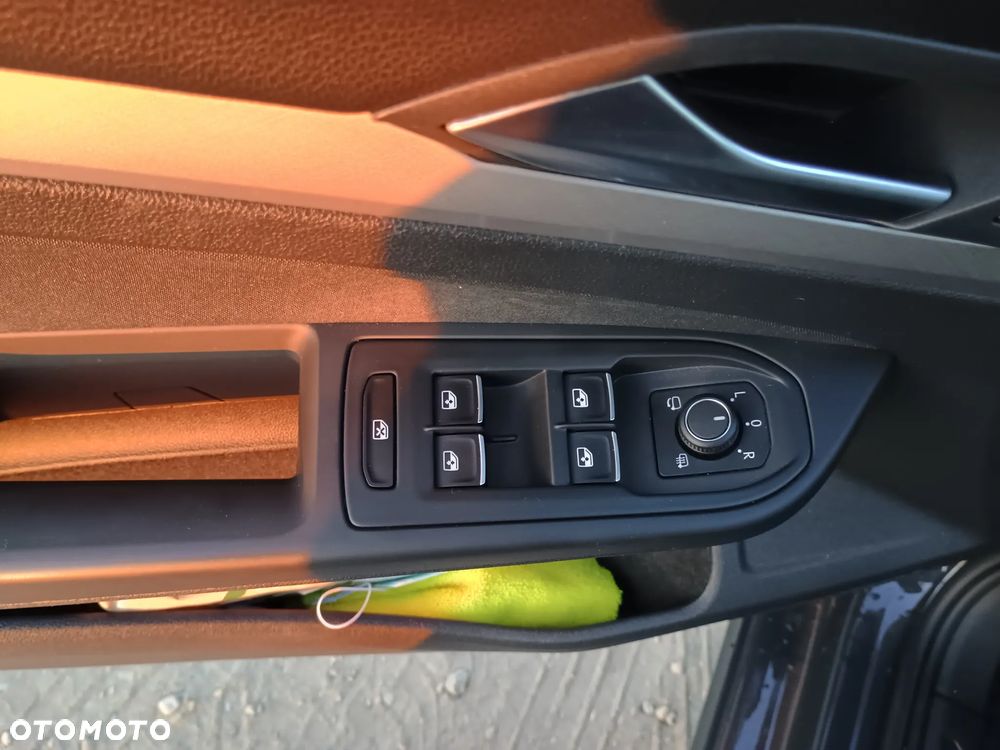 Volkswagen Golf 1.5 TSI OPF Life - 15