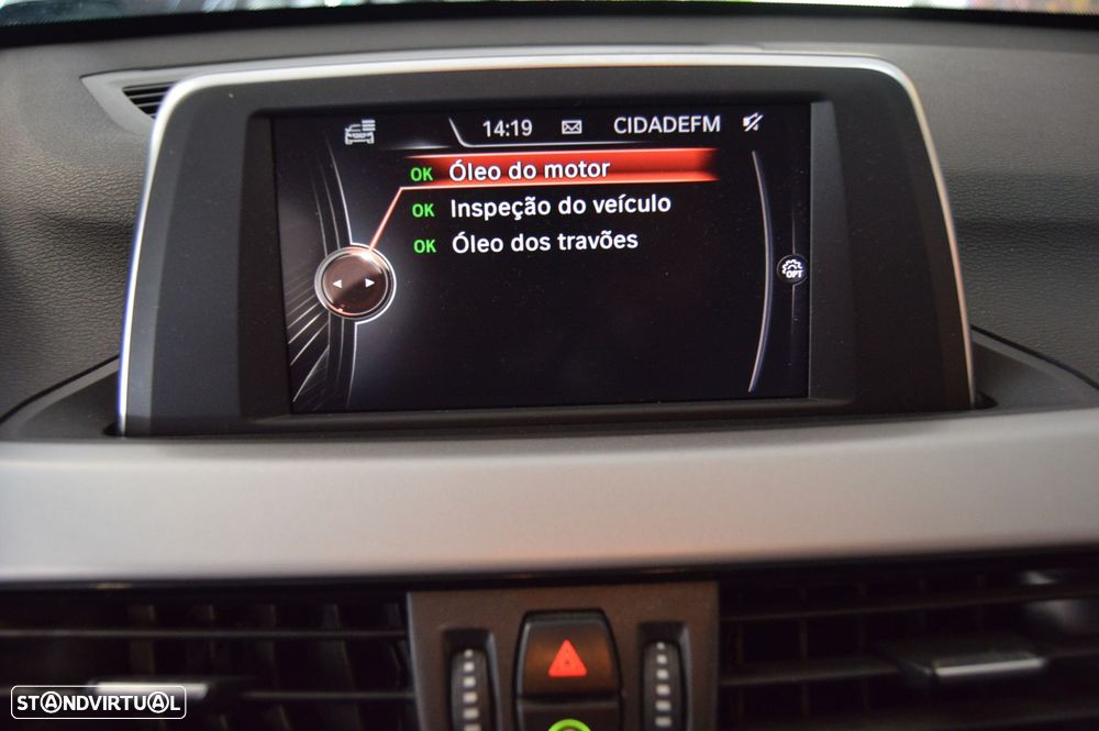 BMW X1 18 d sDrive Auto - 34
