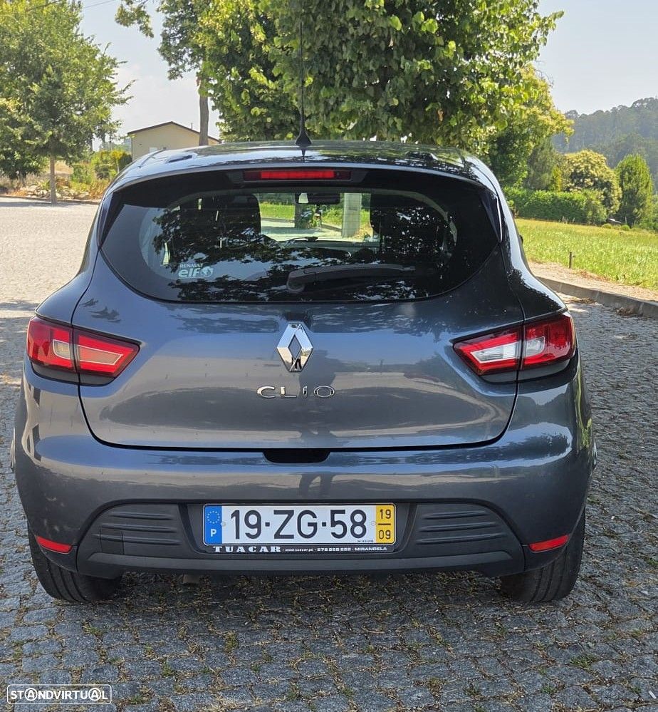 Renault Clio 1.5 dCi Zen C/PM+Pneu+P.R&Go — fotografia 9