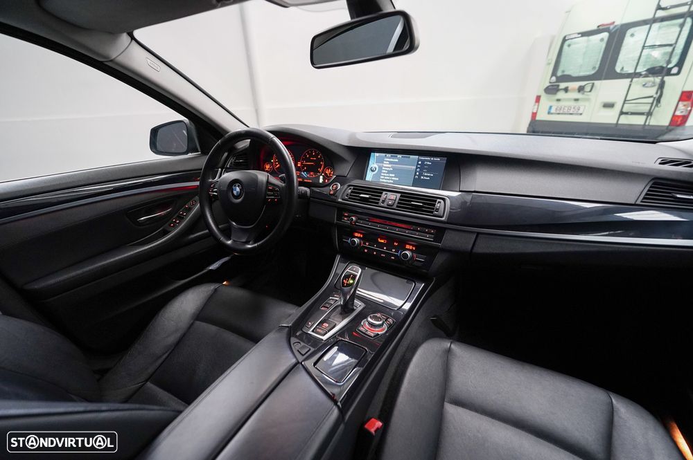 BMW 520 d Auto - 6