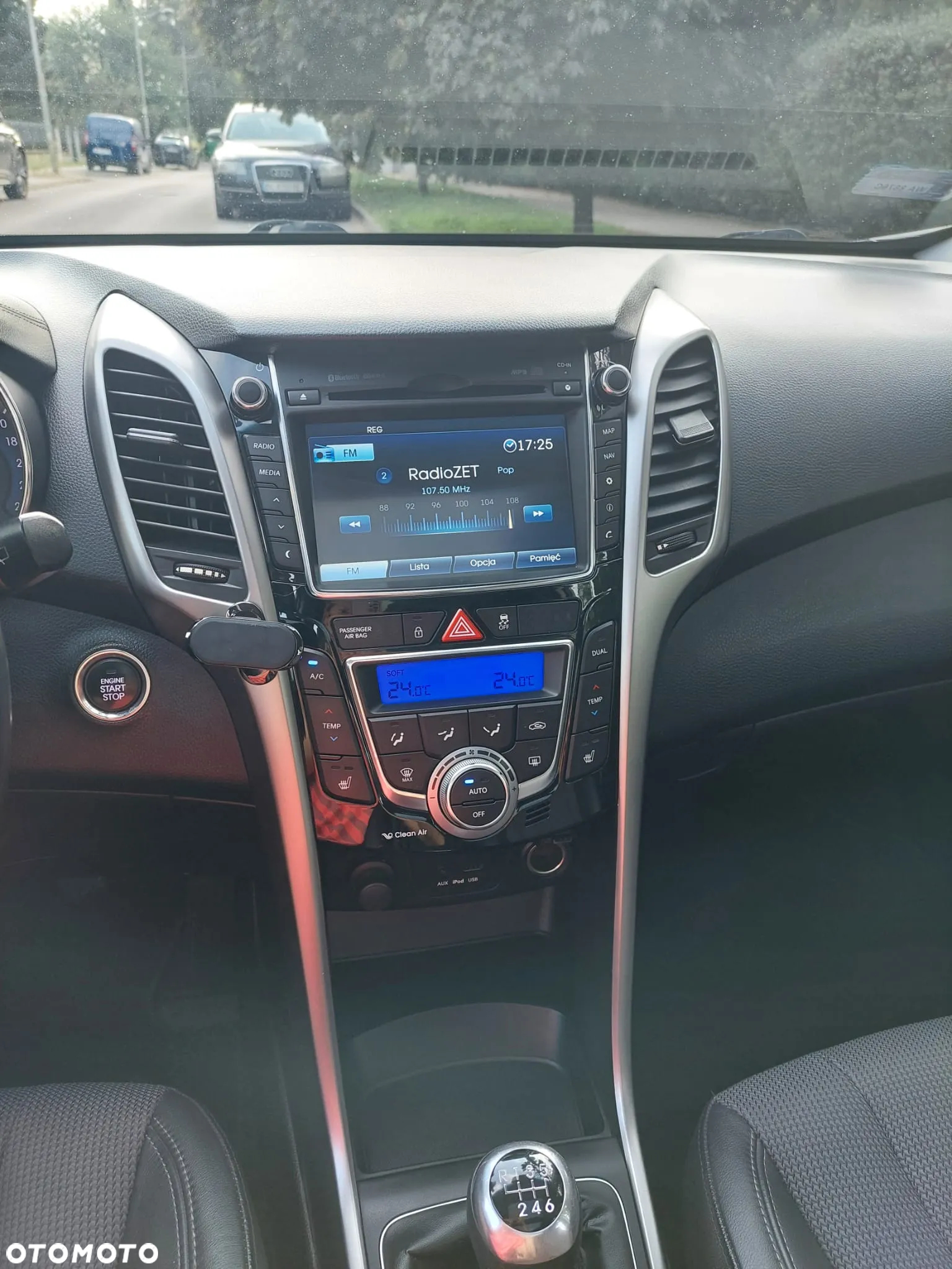 Hyundai i30 1.6 CRDi Premium - 11
