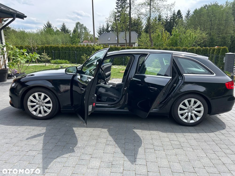 Audi A4 Avant 2.0 TDI - 10
