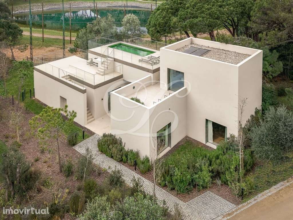 Moradia T3 C/ Piscina e Vista Golfe | Cascais - Grande imagem: 2/40