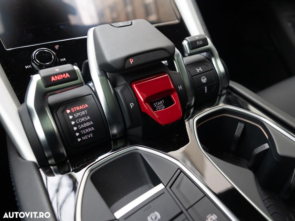 Lamborghini URUS - 30