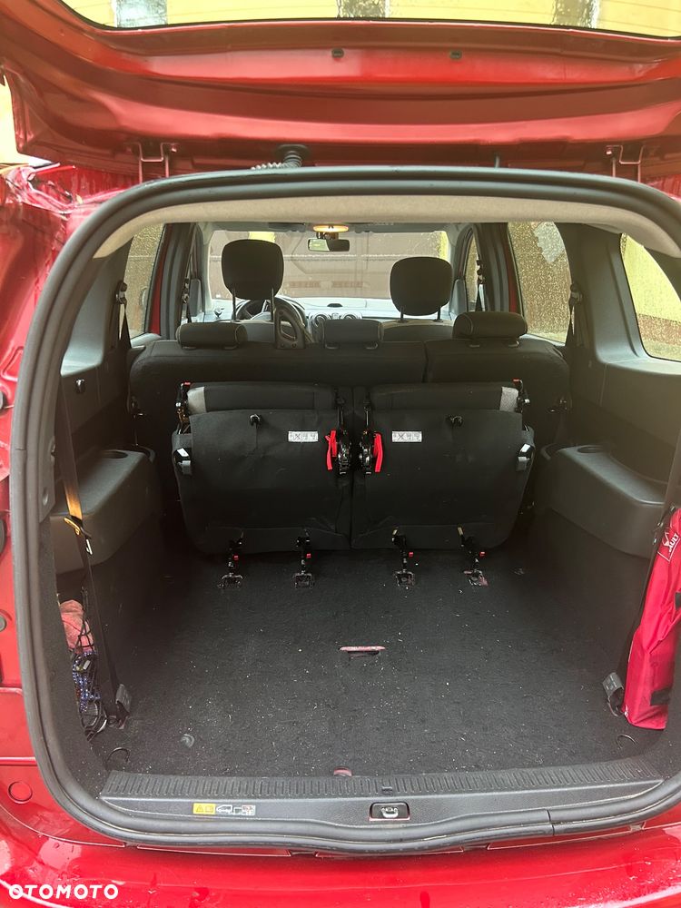 Dacia Lodgy 1.5 Blue dCi Stepway Comfort S&S - 4