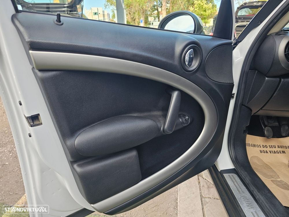 MINI Countryman One D - 10
