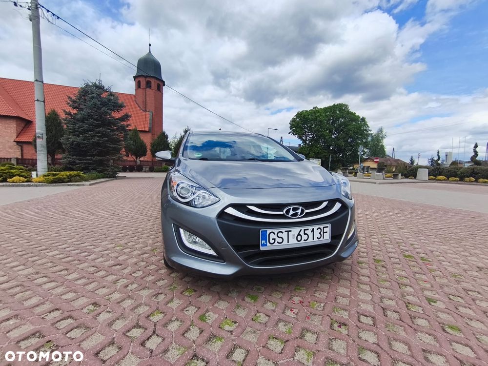 Hyundai i30 1.6 CRDI Trend - 4