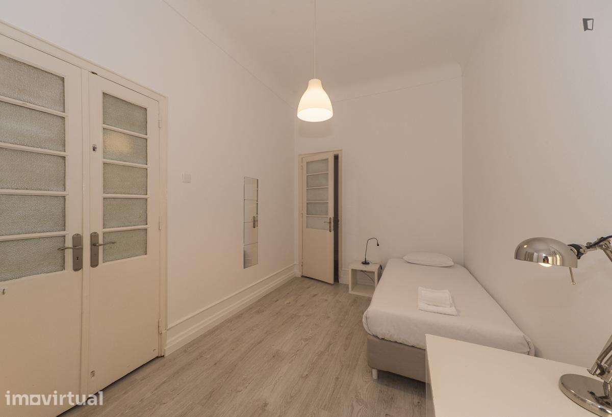 Quarto - localizado em Lapa Lisbon - Grande imagem: 3/19