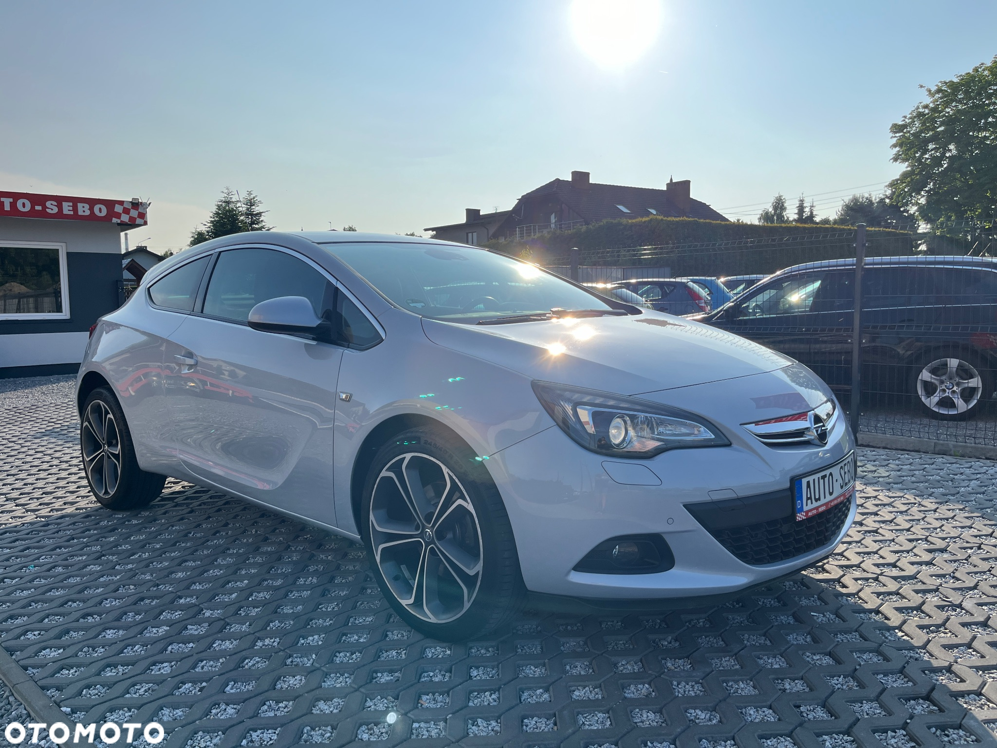 Opel Astra GTC 1.4 Turbo - 15