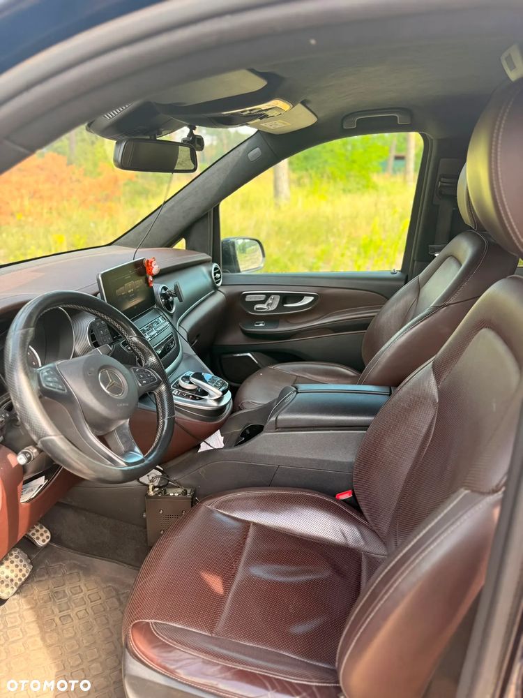 Mercedes-Benz Klasa V 250 d 4-Matic Exclusive 7G-Tronic - 14