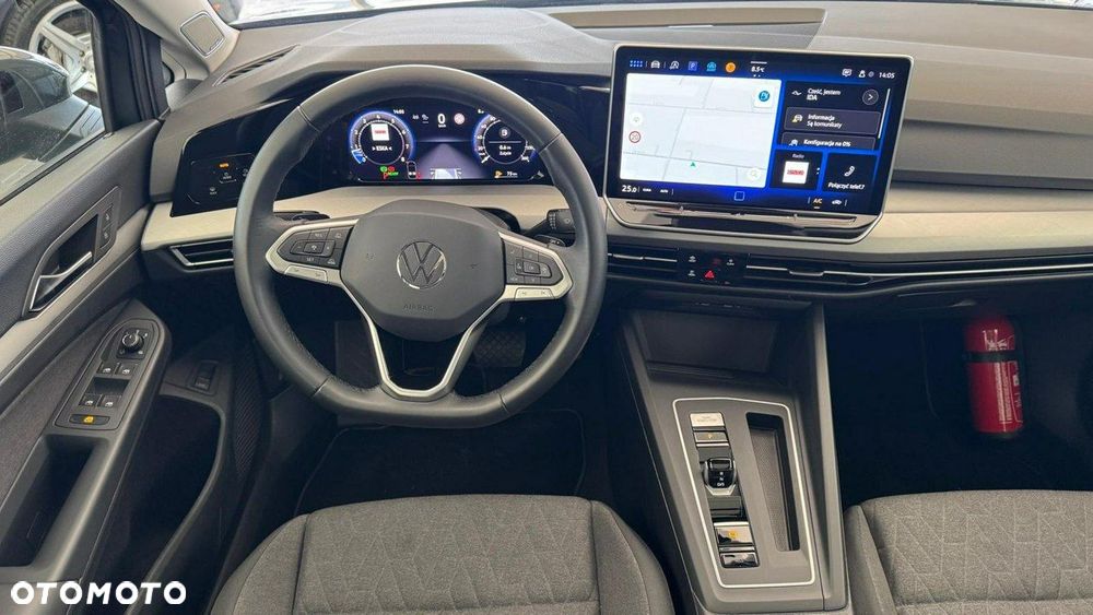 Volkswagen Golf Variant 1.5 eTSI mHEV Business DSG - 17