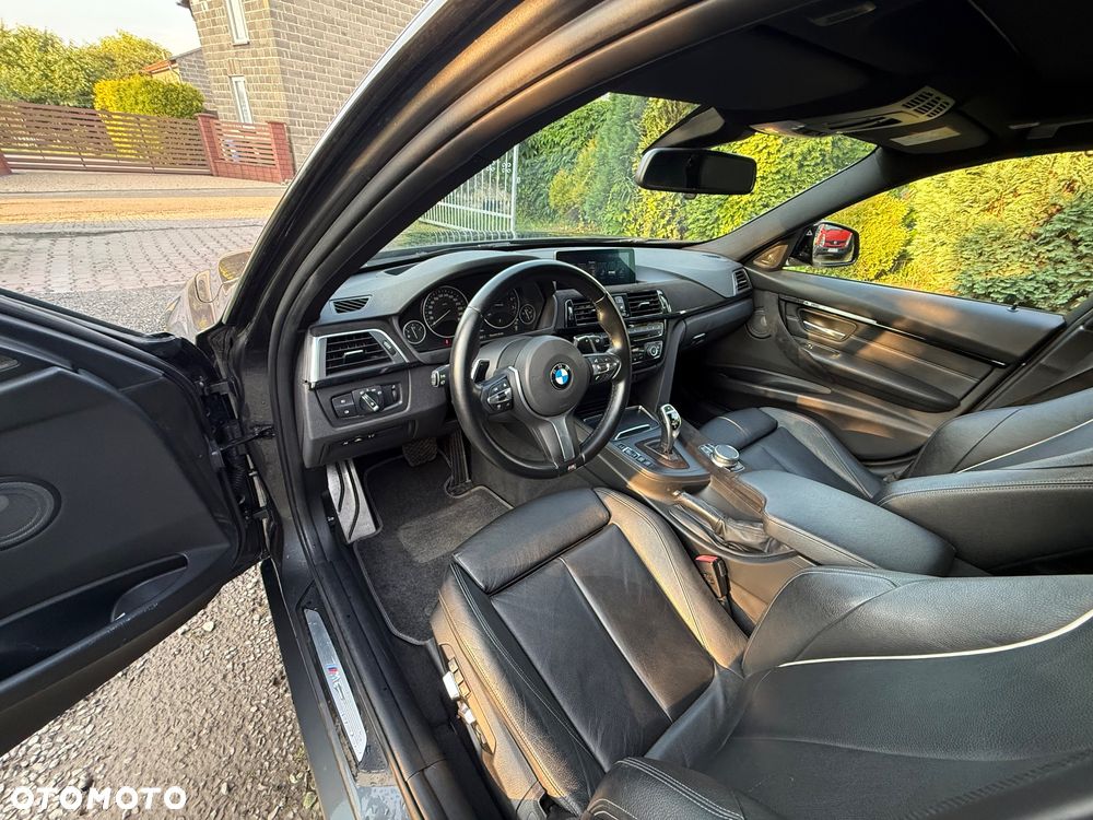 BMW Seria 3 340i xDrive Edition M Sport Shadow - 11