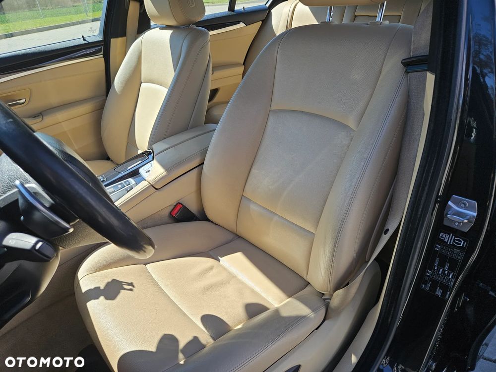 BMW Seria 5 520d - 11