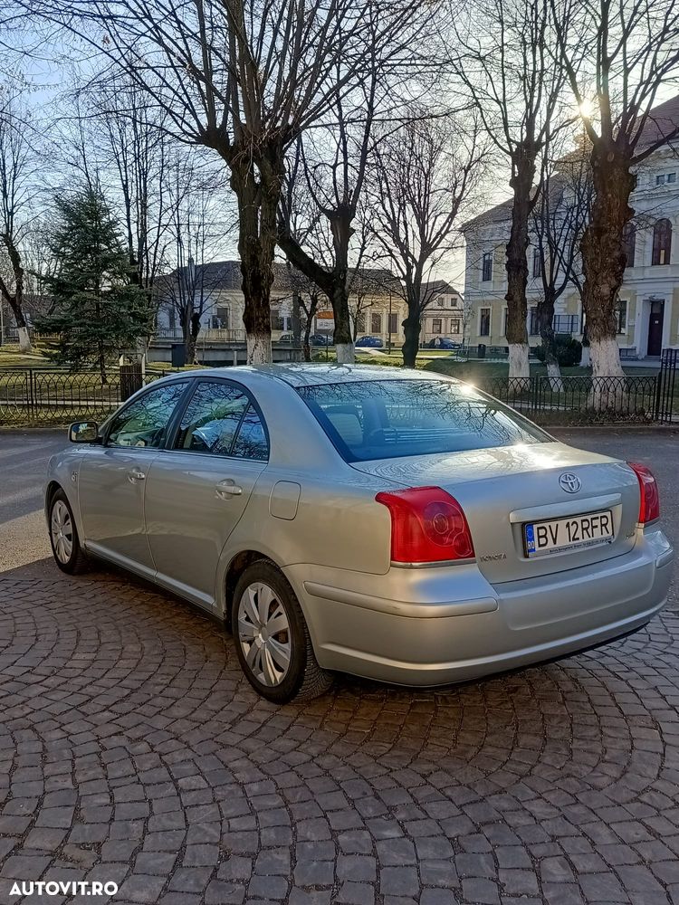 Toyota Avensis 2.0 D4D Sdn. Terra - 5