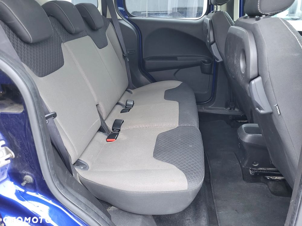 Ford Tourneo Courier 1.5 TDCi Titanium - 13