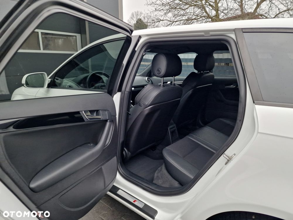 Audi A3 Sportback 2.0 TDI DPF S line Sportpaket - 13