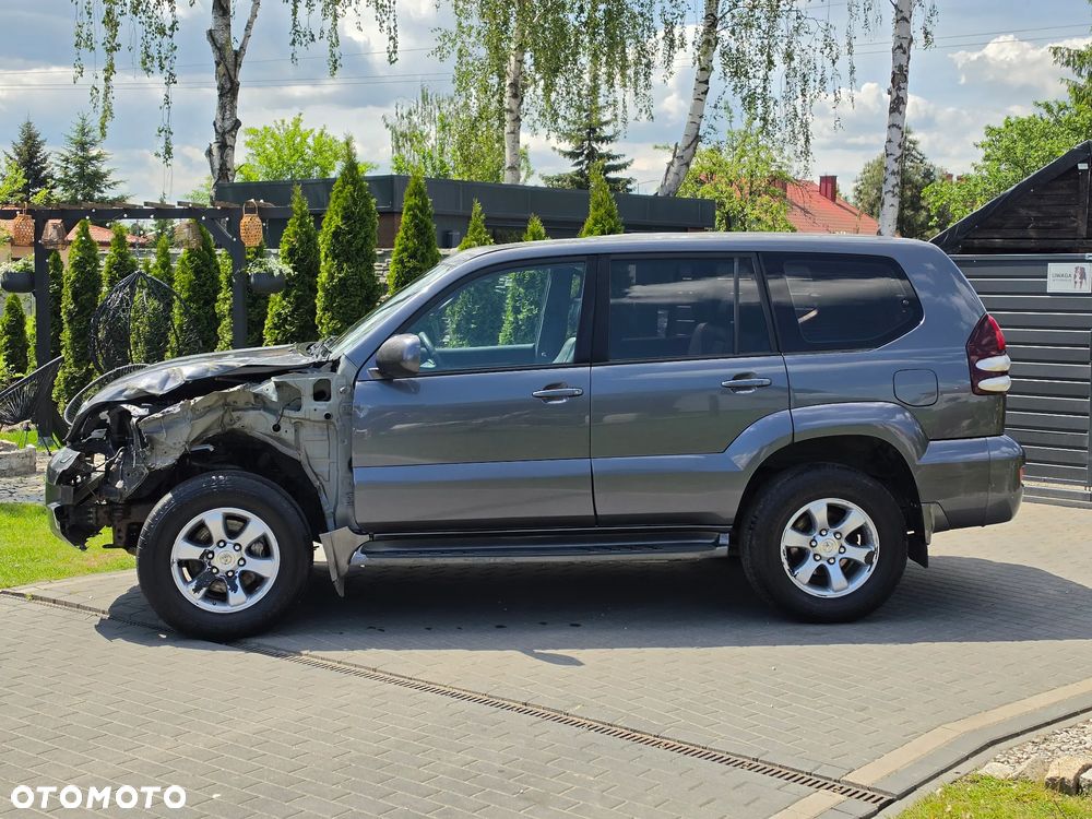 Toyota Land Cruiser 3.0 D Luna Voyage - 3