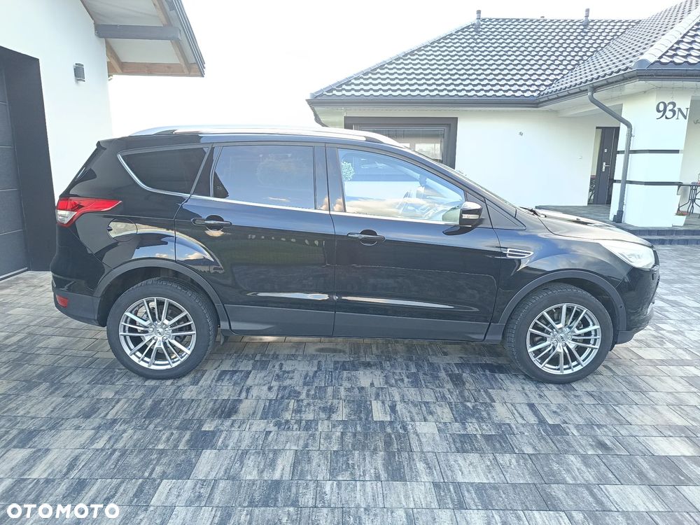 Ford Kuga 2.0 TDCi 4WD Titanium - 4