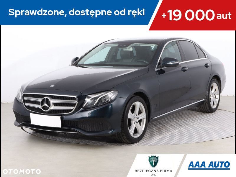 Mercedes-Benz Klasa E - 1