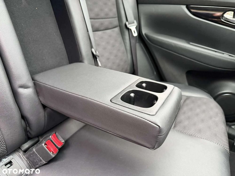 Nissan Qashqai 1.2 DIG-T Tekna - 28