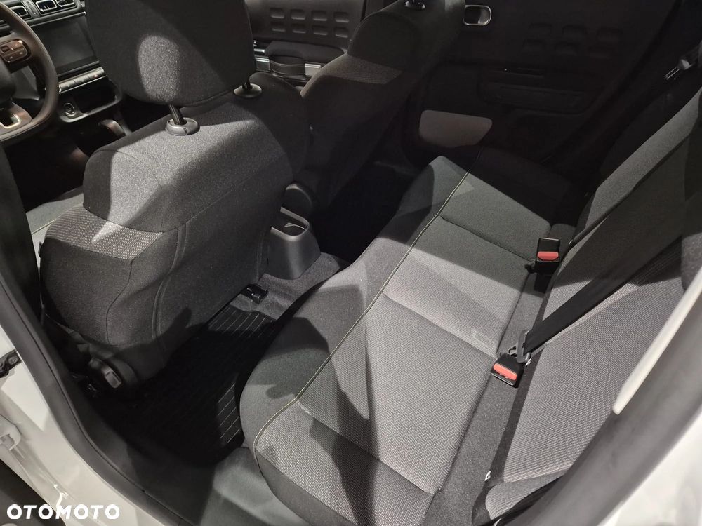 Citroën C3 1.2 PureTech Shine - 10