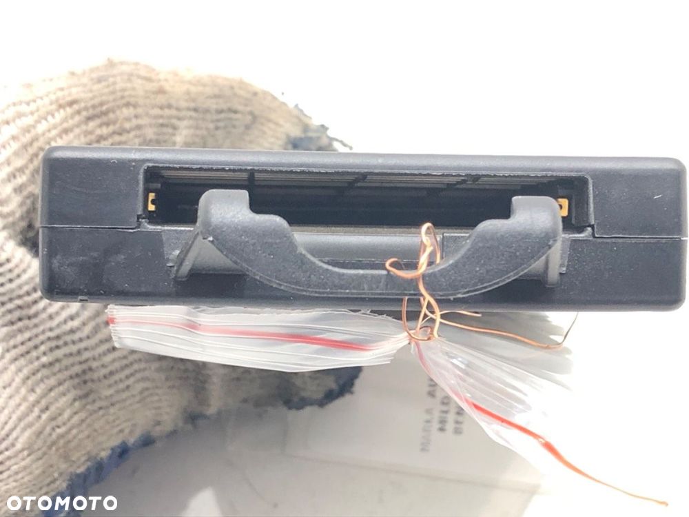 CZYTNIK KART TV  AUDI A8 D5 (4N2, 4N8) 2017 - 2022 60 TFSI Mild Hybrid quattro 338 kW [460 KM] - 3