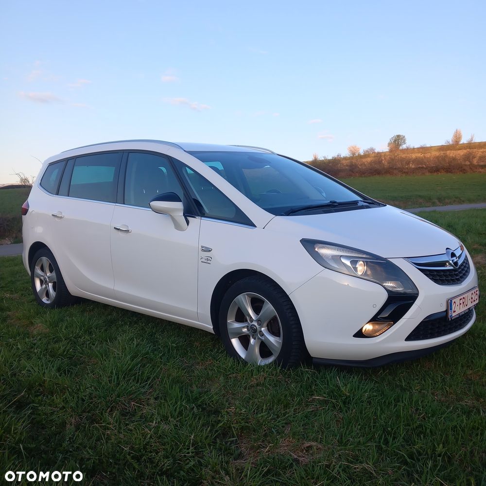 Opel Zafira Tourer 2.0 CDTI ecoFLEX Start/Stop Edition - 1