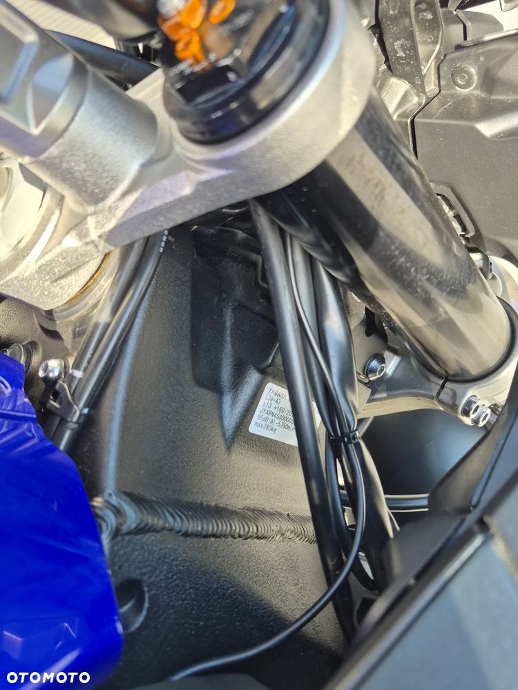 Yamaha MT - 4