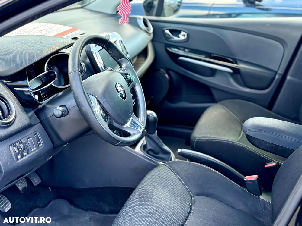 Renault Clio - 14