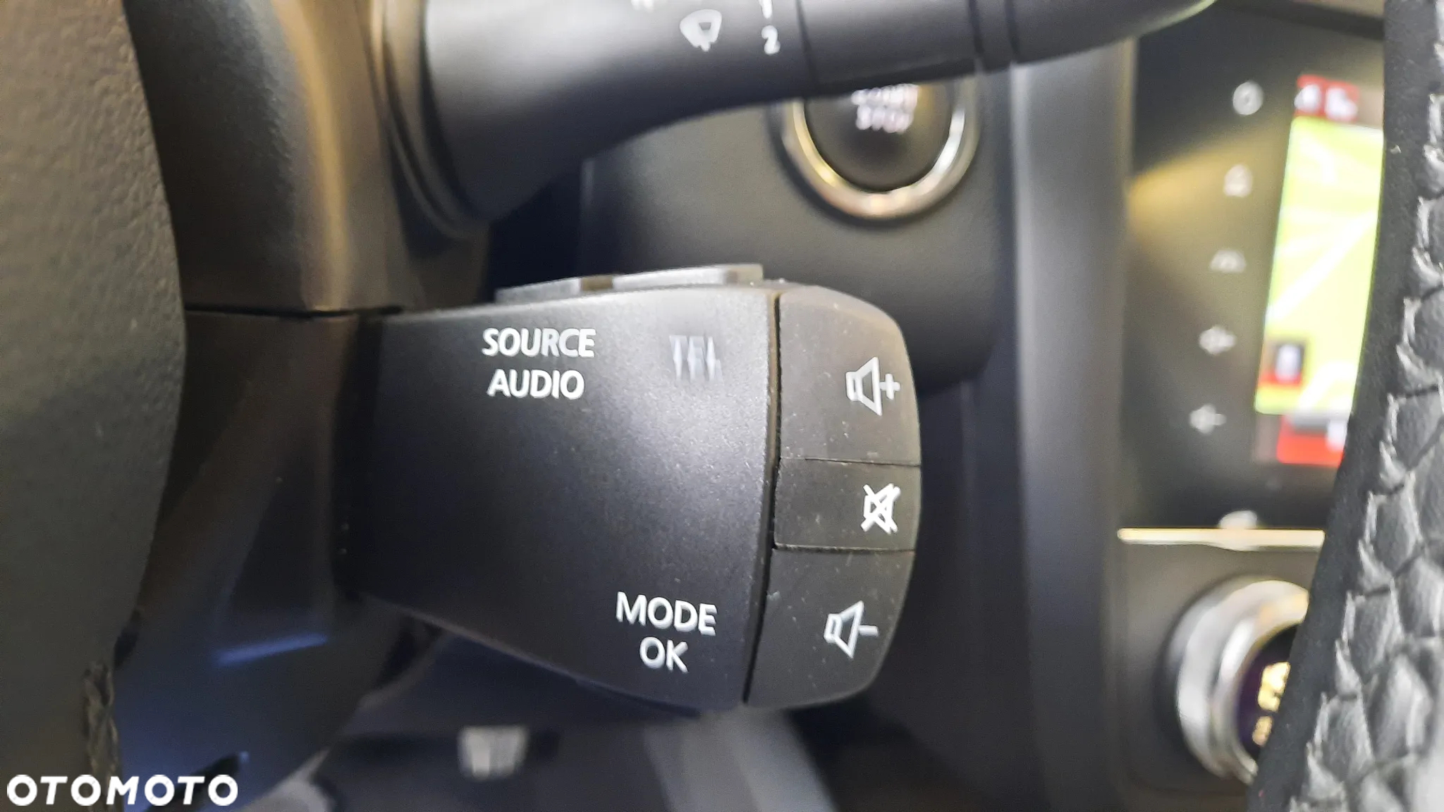 Renault Kadjar TCe 160 GPF EDC TECHNO - 25