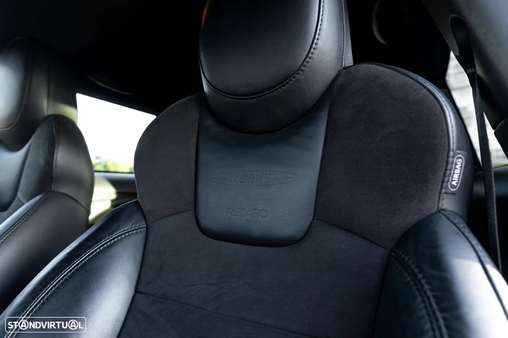 MINI 3 Portas John Cooper Works - 41