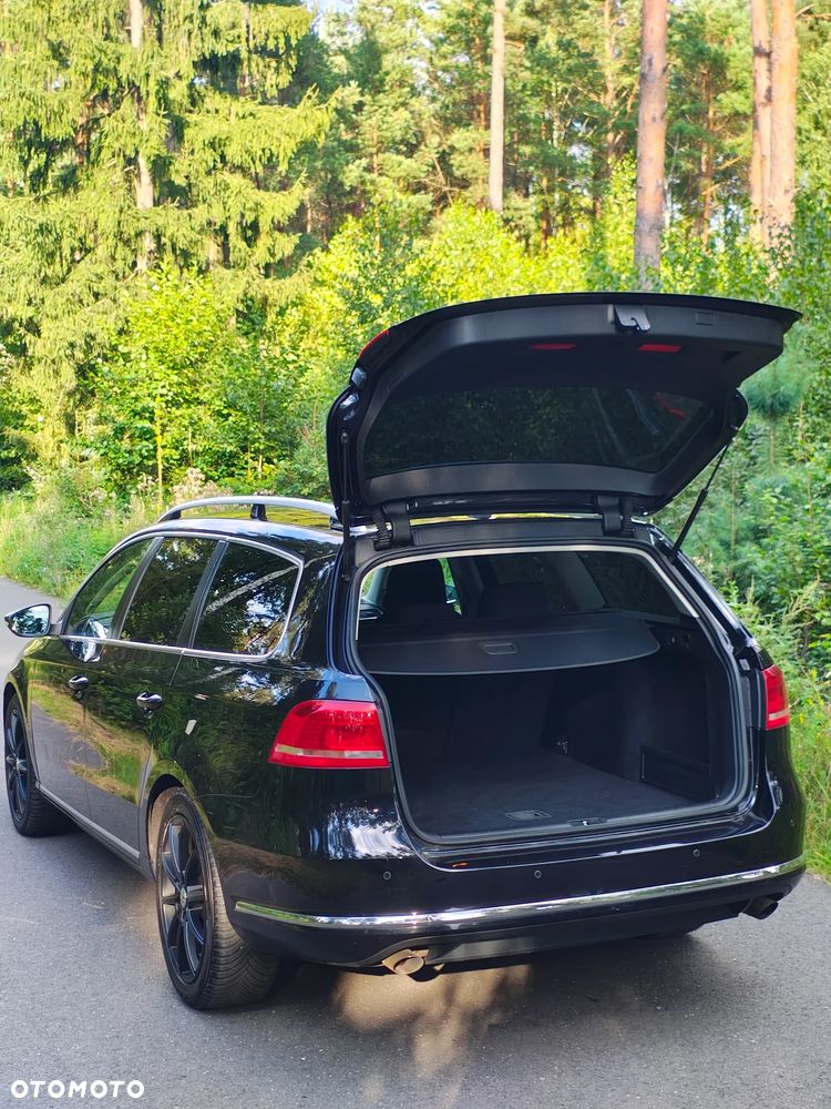 Volkswagen Passat - 19