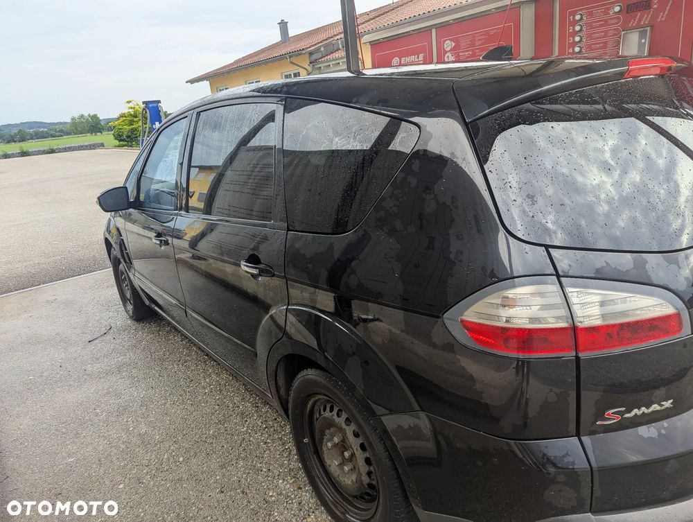 Ford S-Max 2.2 TDCi DPF Titanium - 8