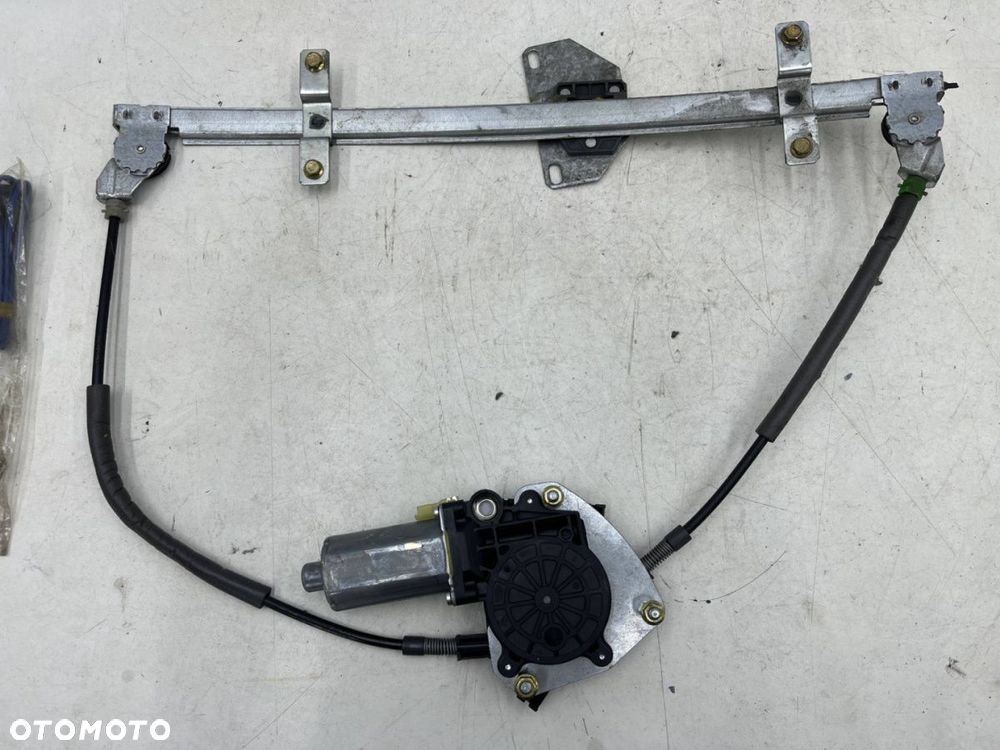 Podnośnik szyb Suzuki Grand Vitara I 98-05r. 3d 5d prawy przedni z silniczkiem prawy przód NOWY - 2