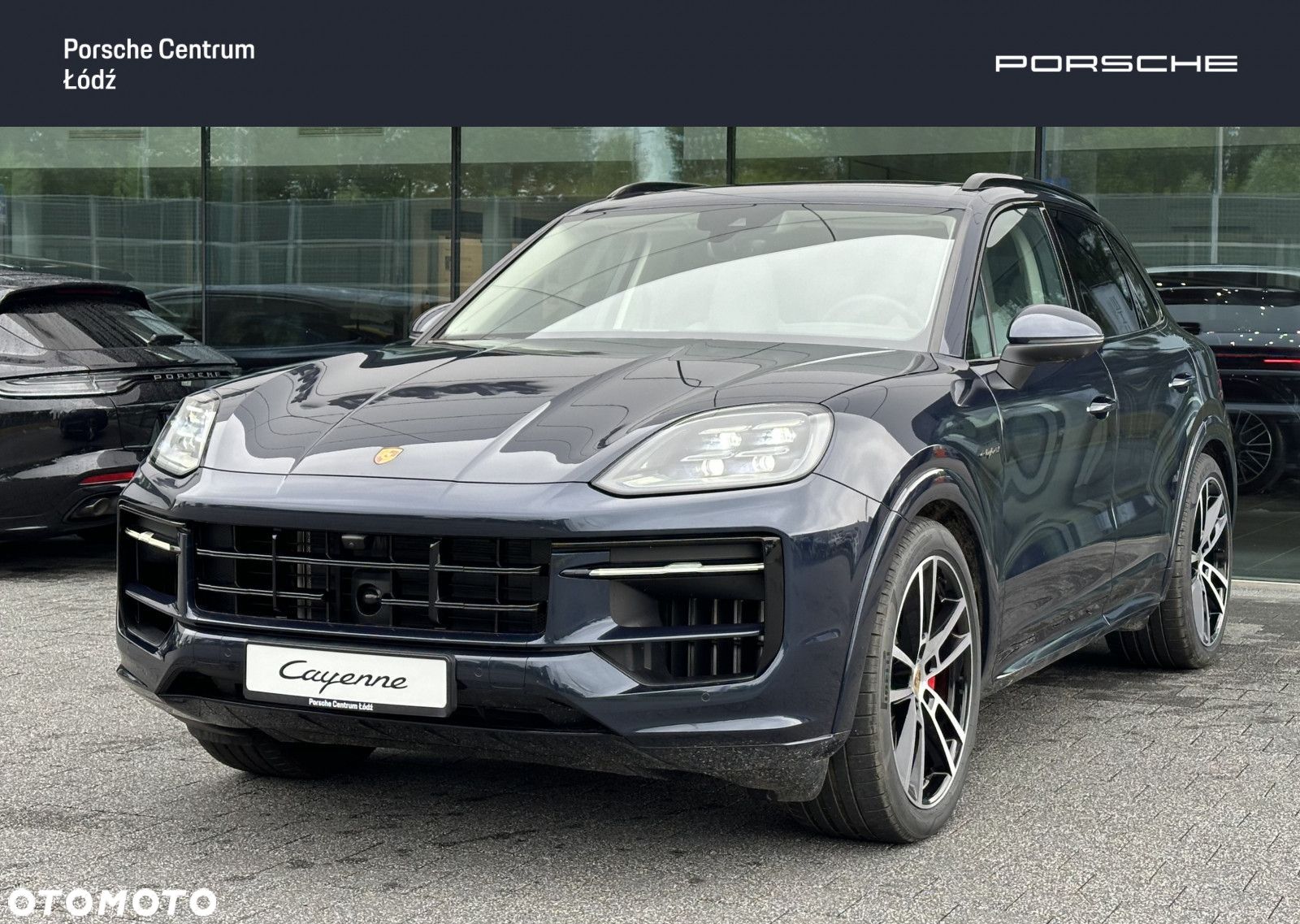 Porsche Cayenne - 1