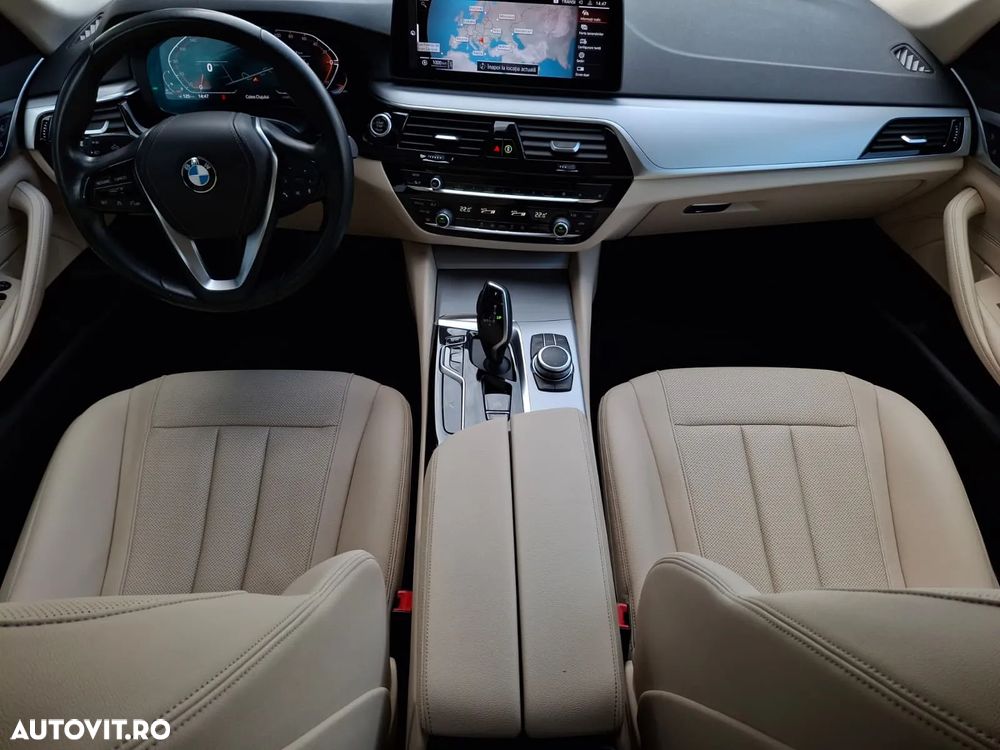 BMW Seria 5 518d AT MHEV - 16