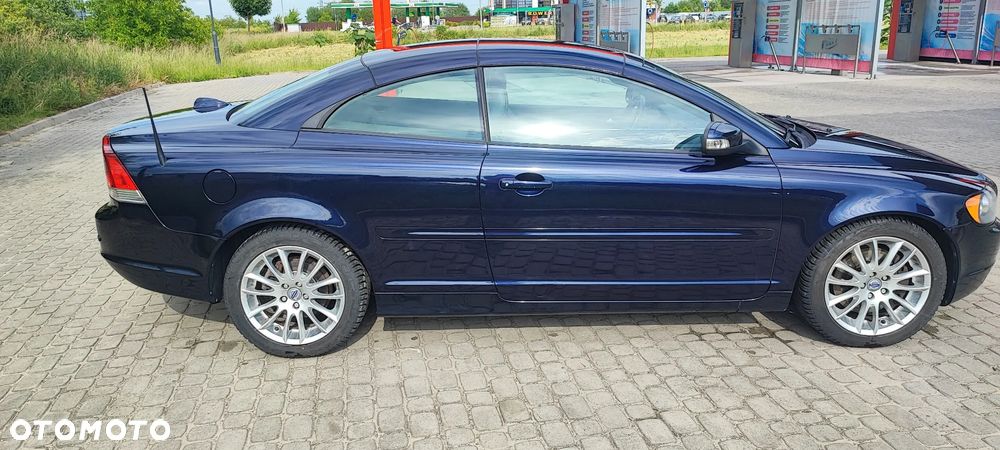 Volvo C70 2.0D Summum - 19