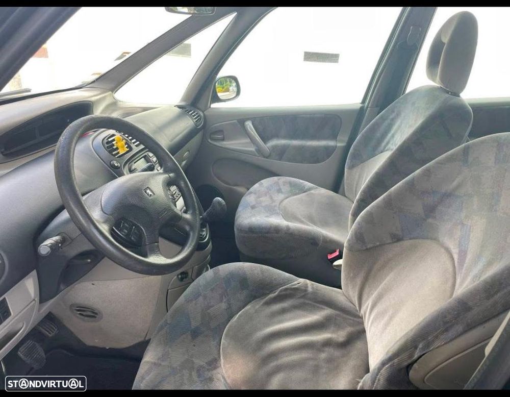 Citroën Xsara Picasso 1.6 Exclusive - 5