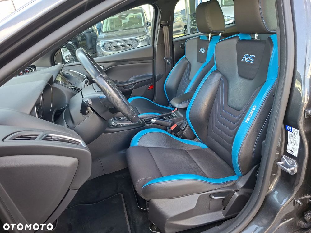 Ford Focus - 28