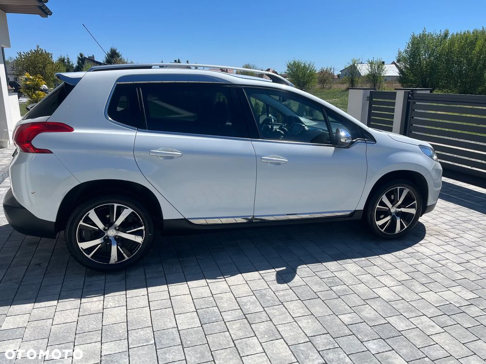 Peugeot 2008 - 18