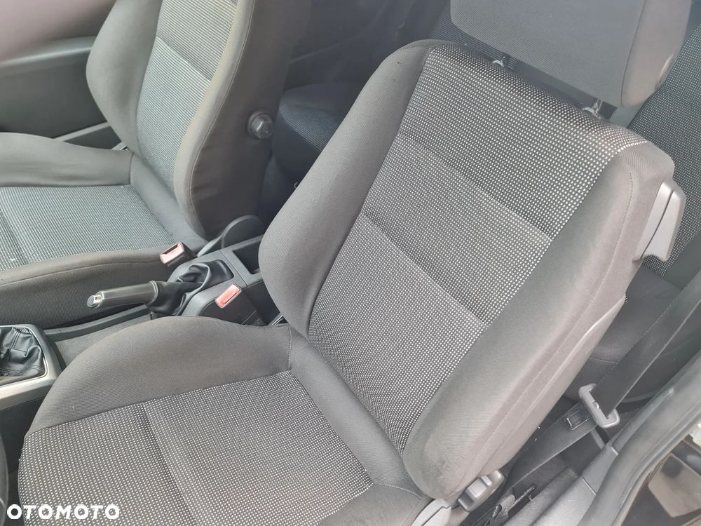 Opel Astra 2.0 T Sport - 6