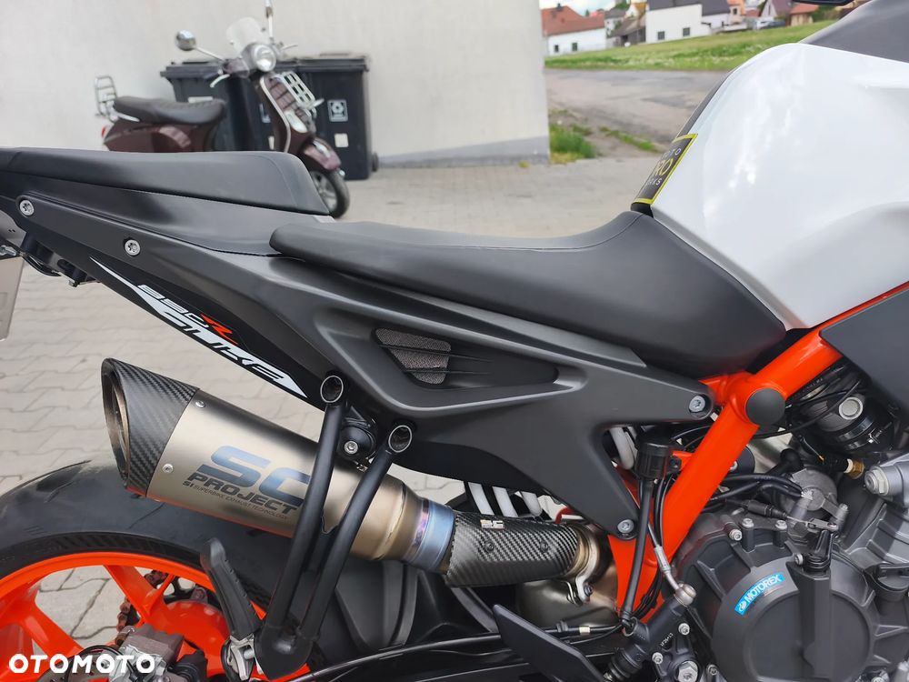 KTM Duke - 21
