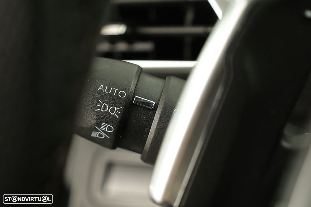 Peugeot 3008 1.2 PureTech GT EAT8 - 17