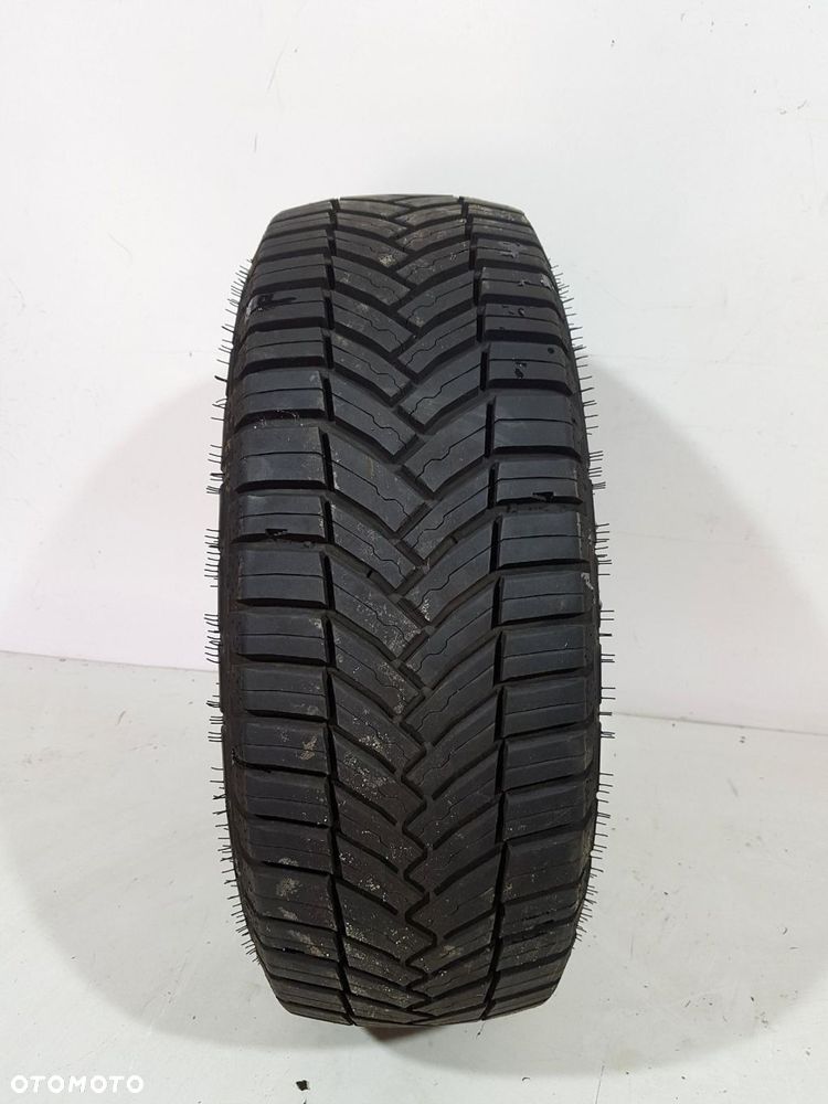 MICHELIN AGILIS CROSSCLIMATE 225/65 R16 C 112/110R M+S 10mm 2025 - 1