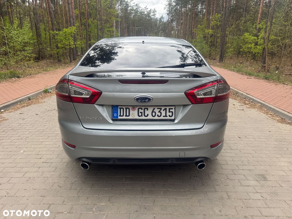 Ford Mondeo 2.2 TDCi Titanium X - 4