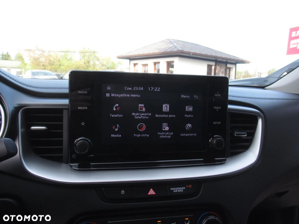 Kia Ceed 1.5 T-GDI M - 22