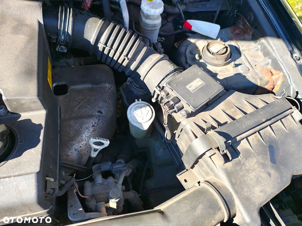 Mitsubishi Pajero Pinin - 21